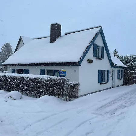 Rosenberg 38 Uriges Reetdachhaus 度假居 *